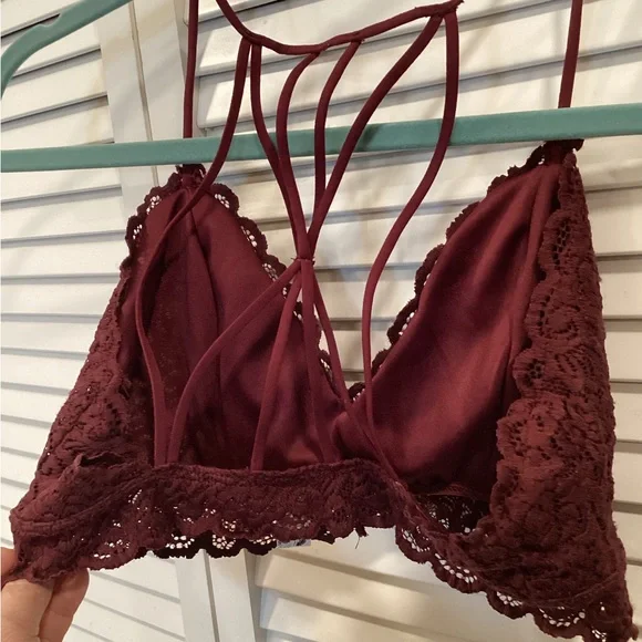 Wishlist Burgundy Strappy Lace Bralette - Picture 4 of 6